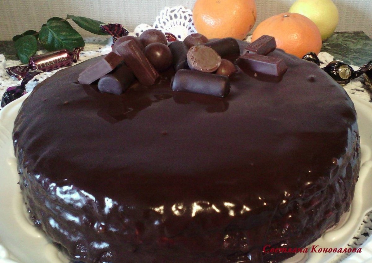 Украшение торта Прага