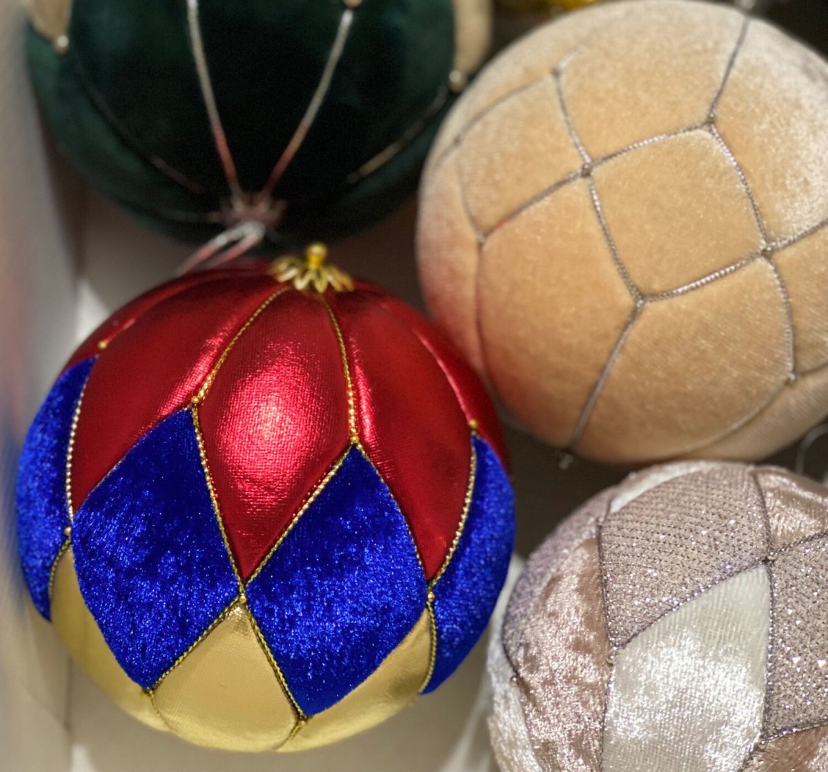 Бархатные новогодние игрушки