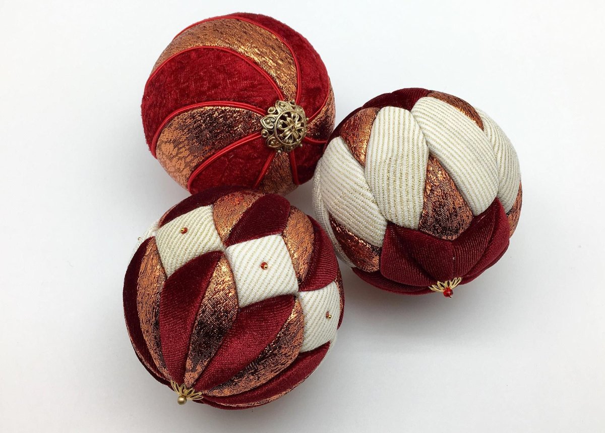 Елочные шары из бархата