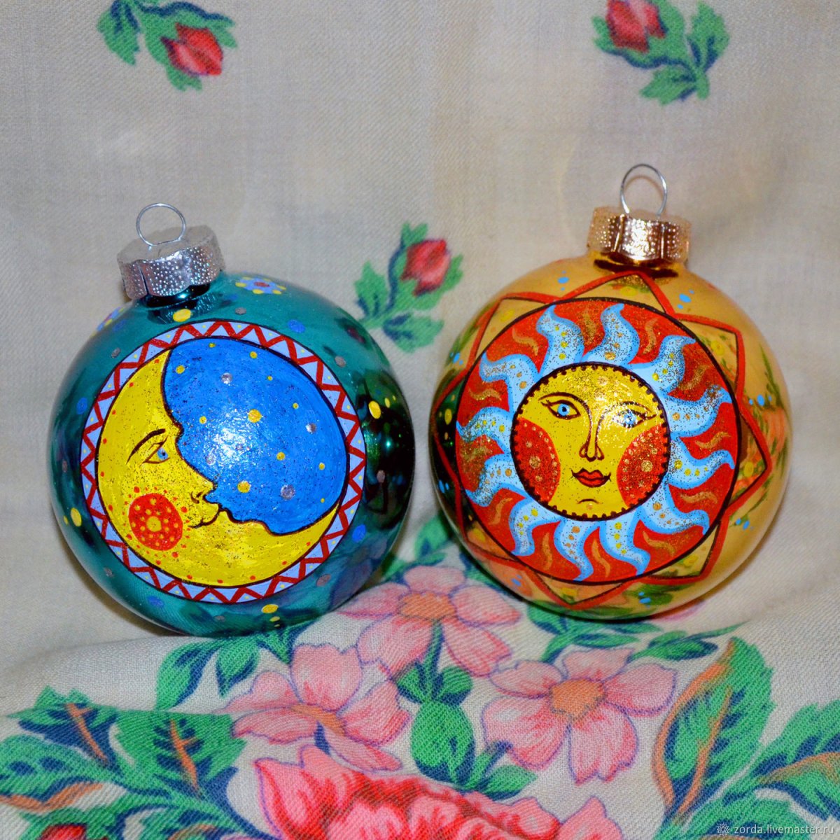 Роспись елочных шаров