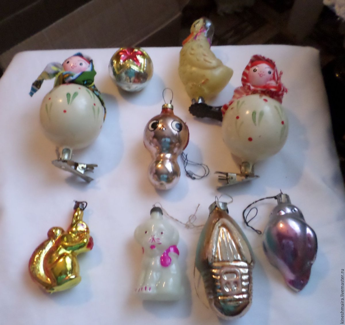 Старинные стеклянные елочные игрушки