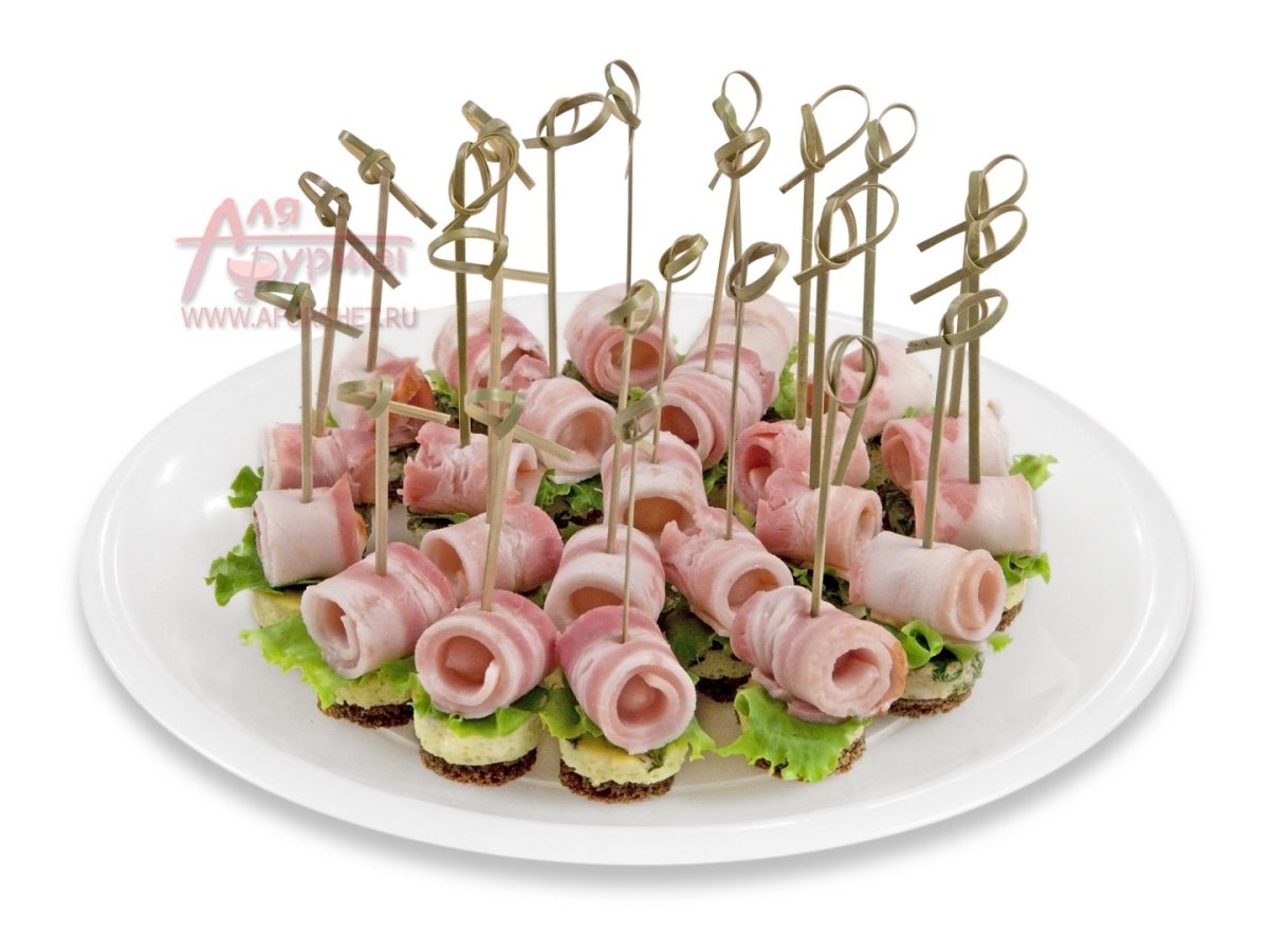 Шпажки с беконом
