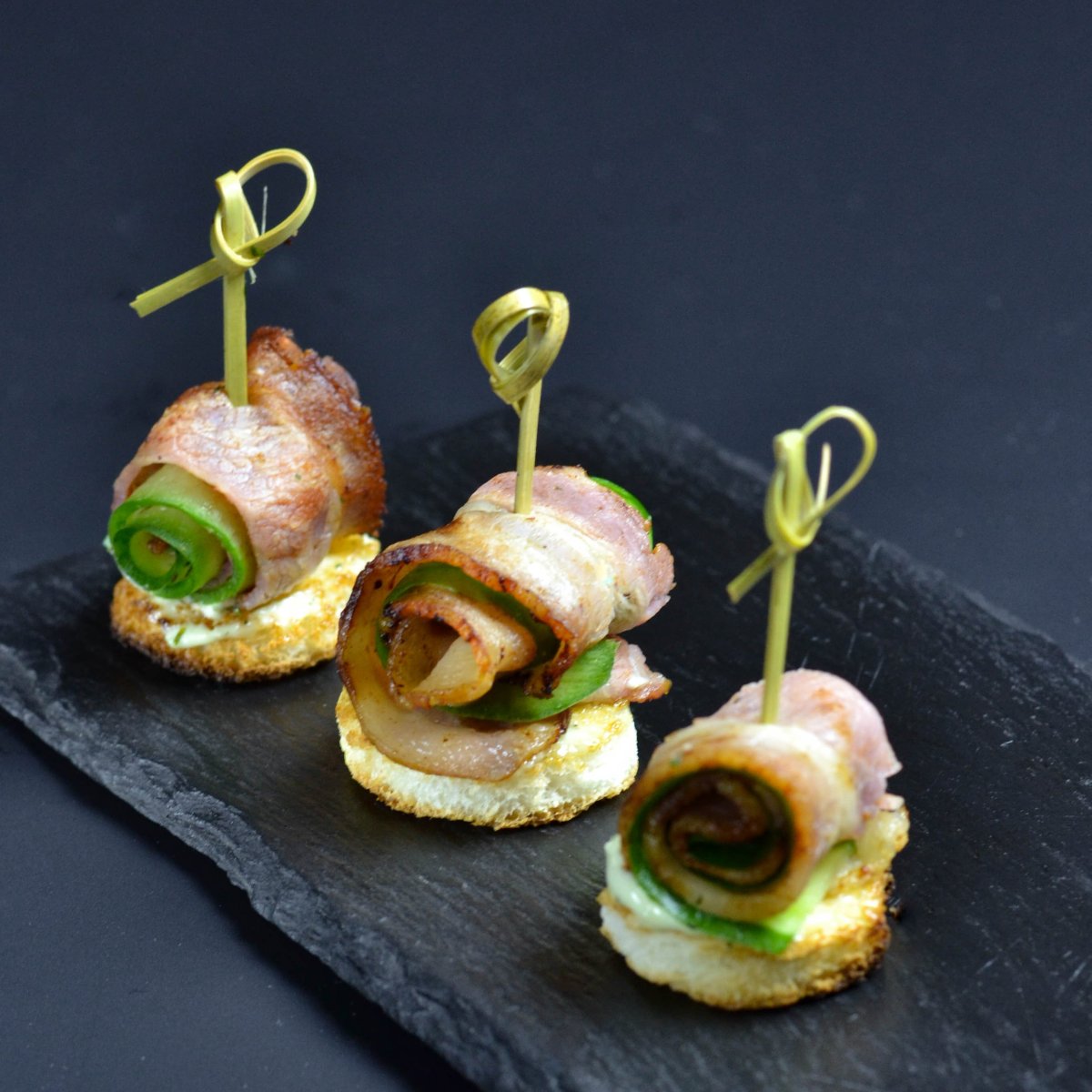 Фуршетные закуски с беконом