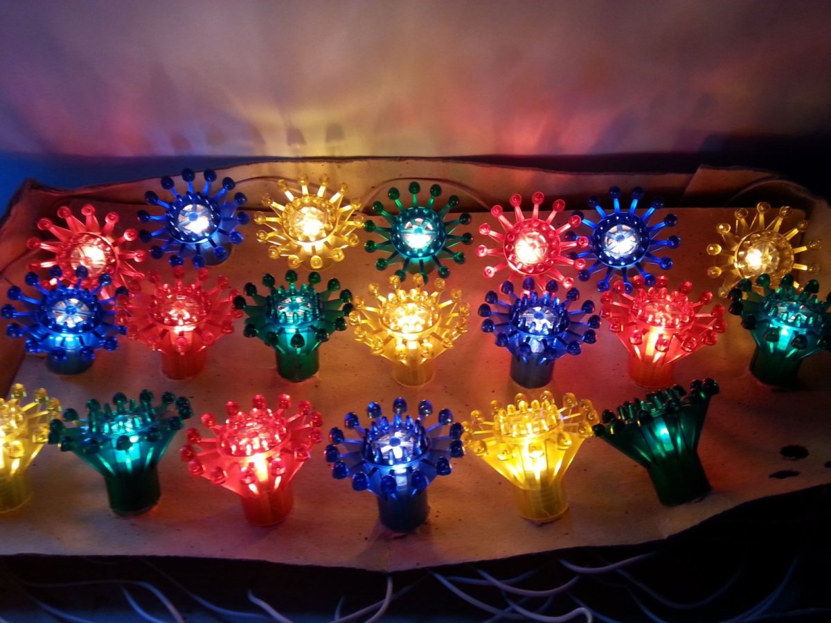 Советская гирлянда цветы