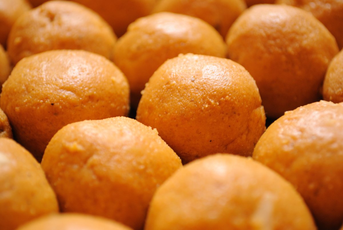 Besan ke Ladoo сладость