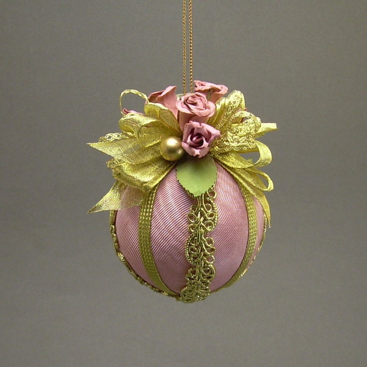 Дизайнерские новогодние шары