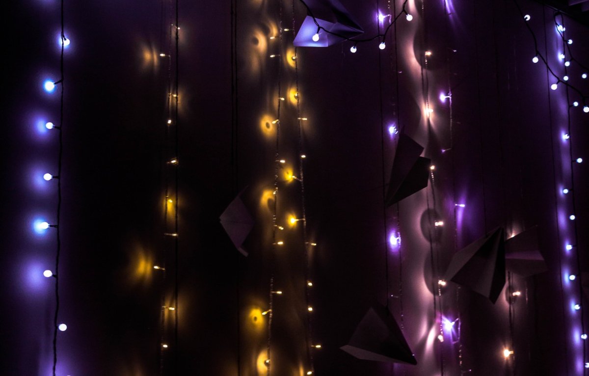 Гирлянда в темноте