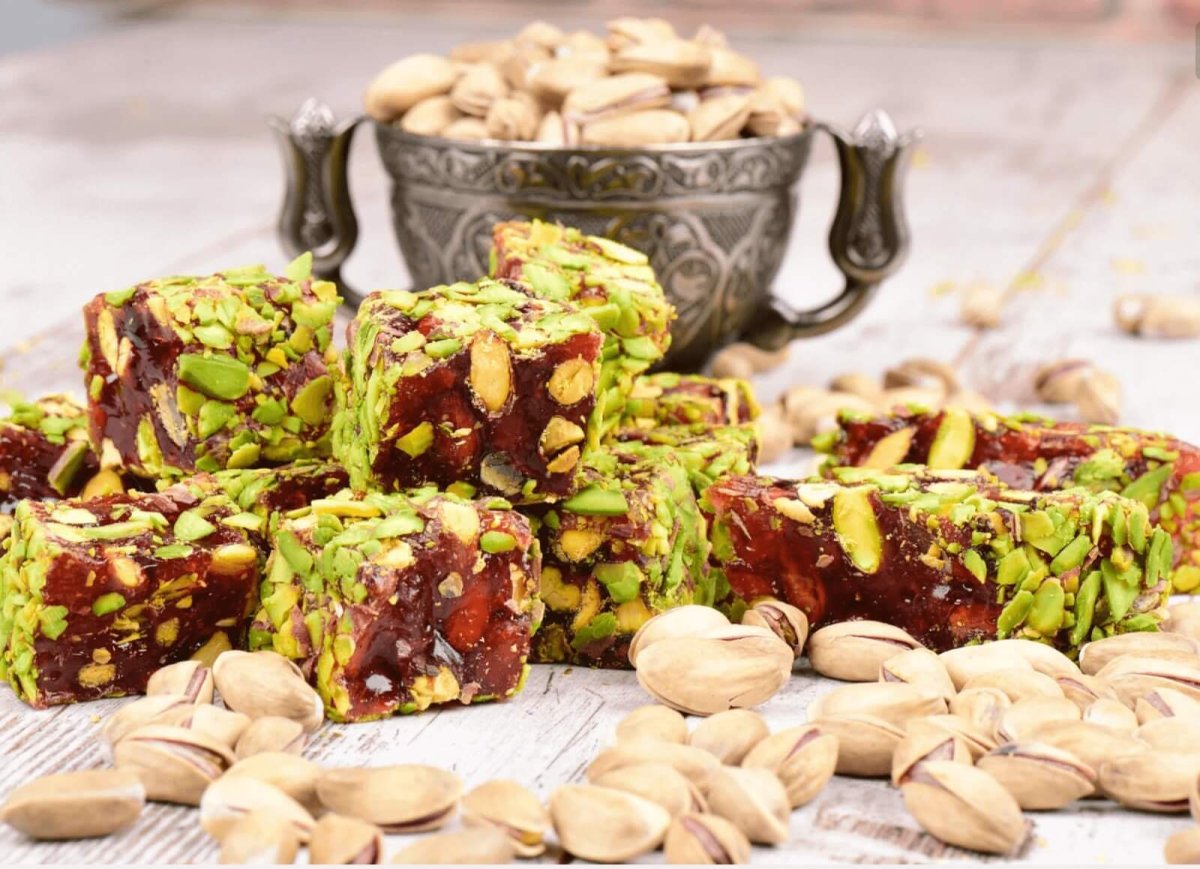 Баклава, лукум, халва