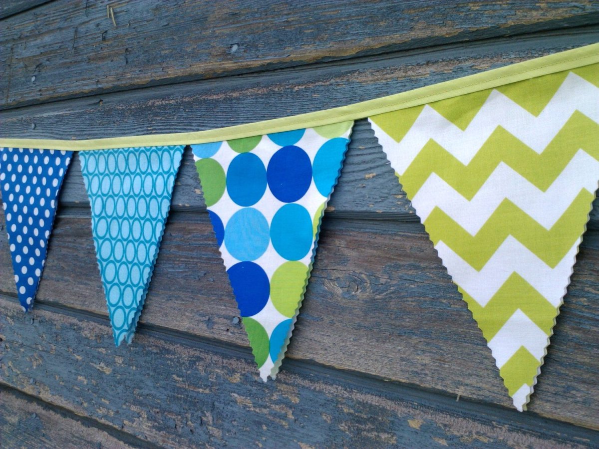 Флажки на даче