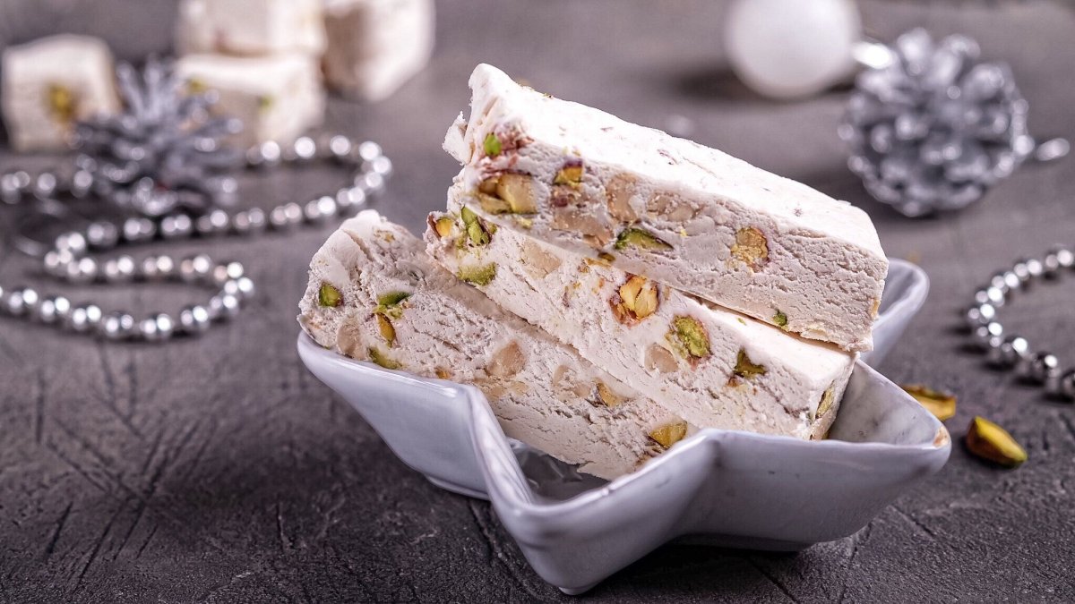 Восточные сладости нуга