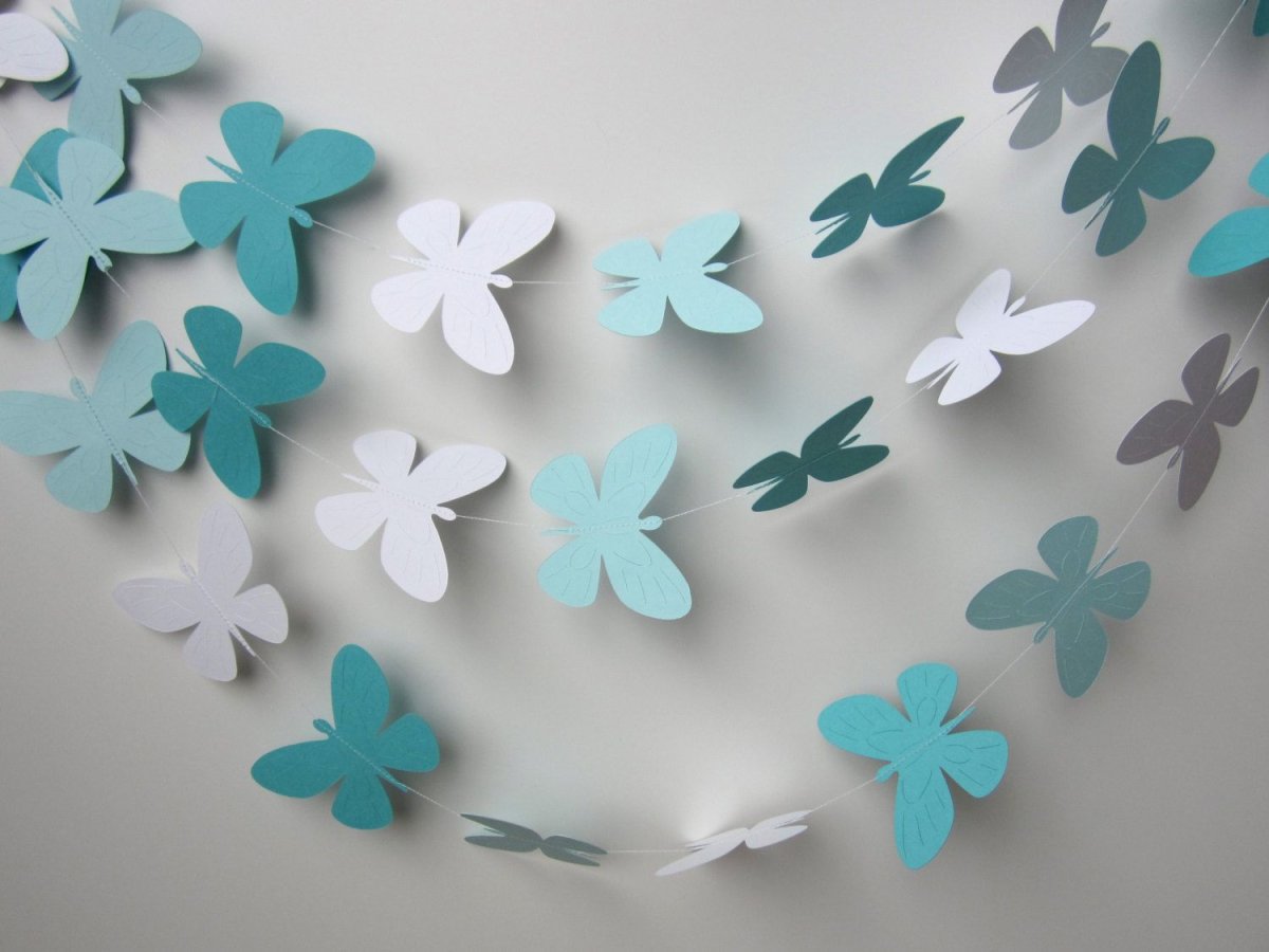 Весенний декор окна