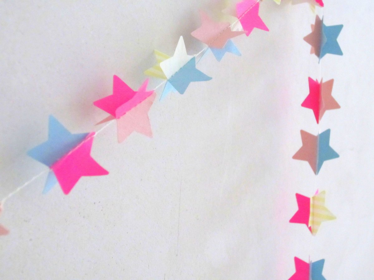 Бумажная гирлянда