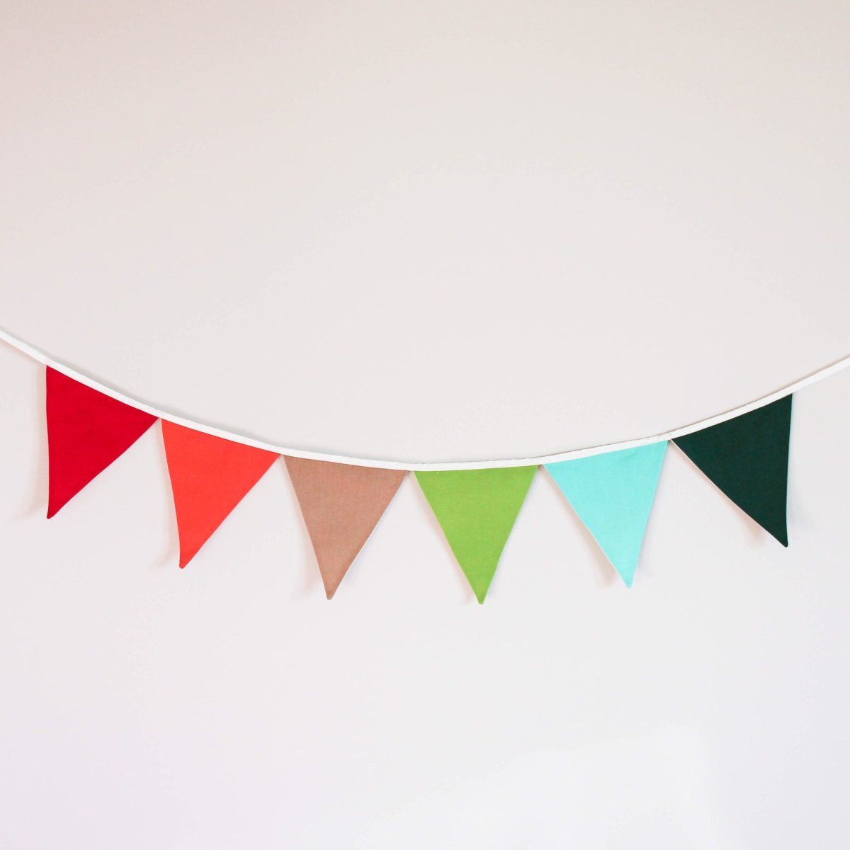 Гирлянда из флажков