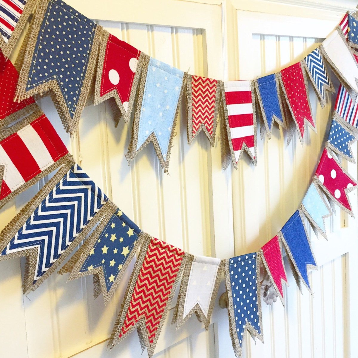 Флажки. С днем рождения!