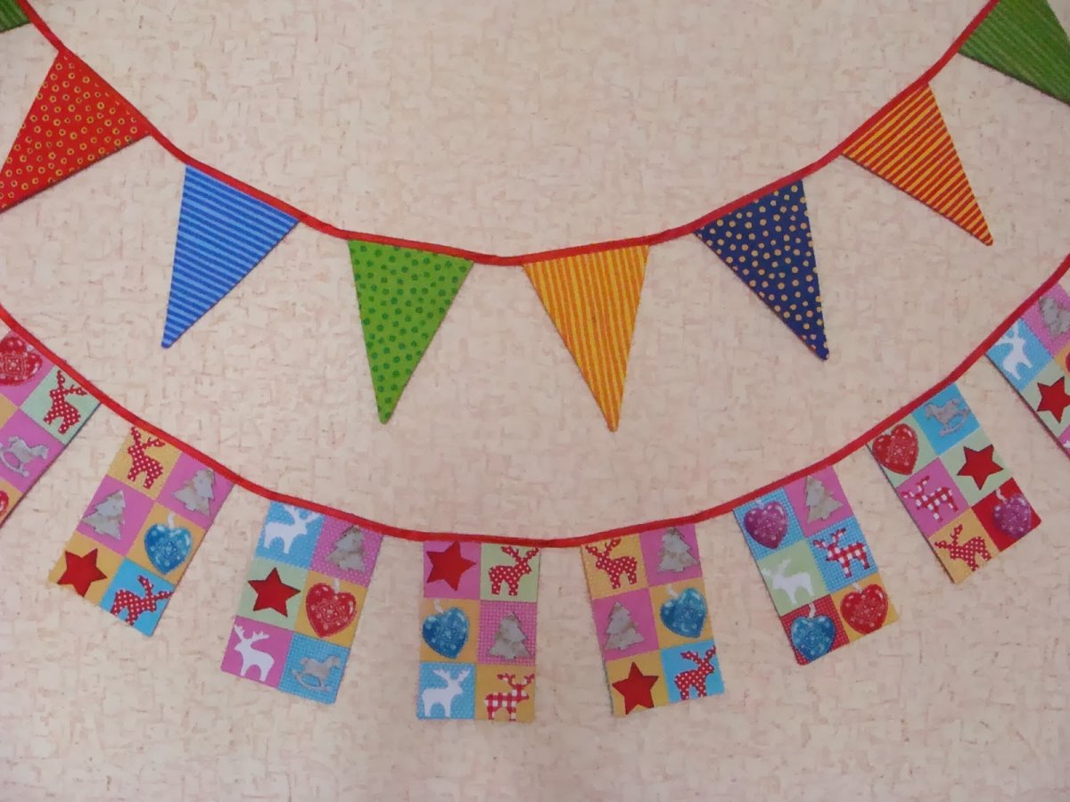 Флажки на ленте