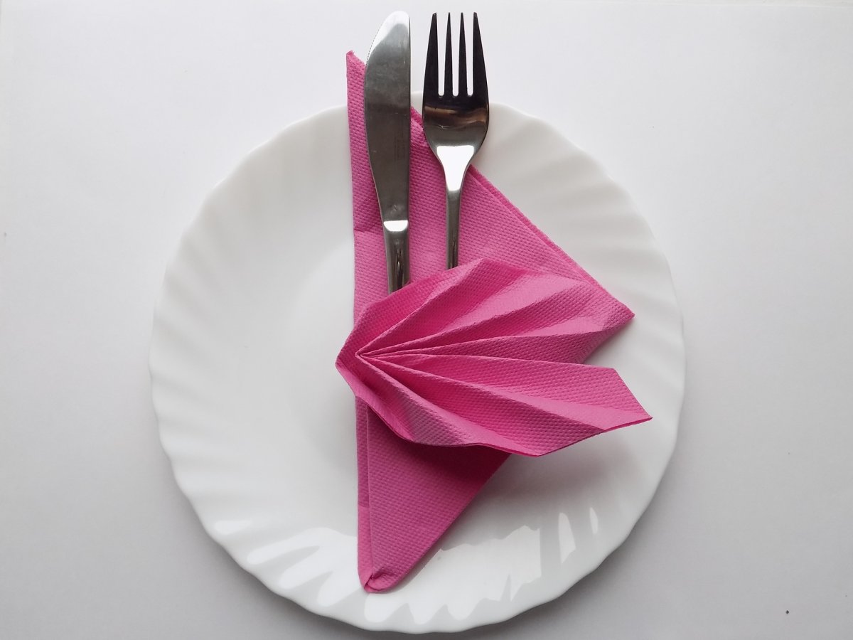 Сервировка банкетного стола