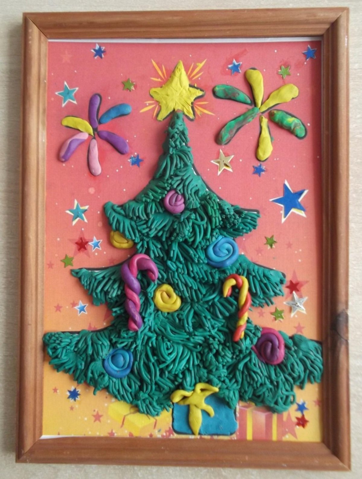 Поделки из пластилина на новый год