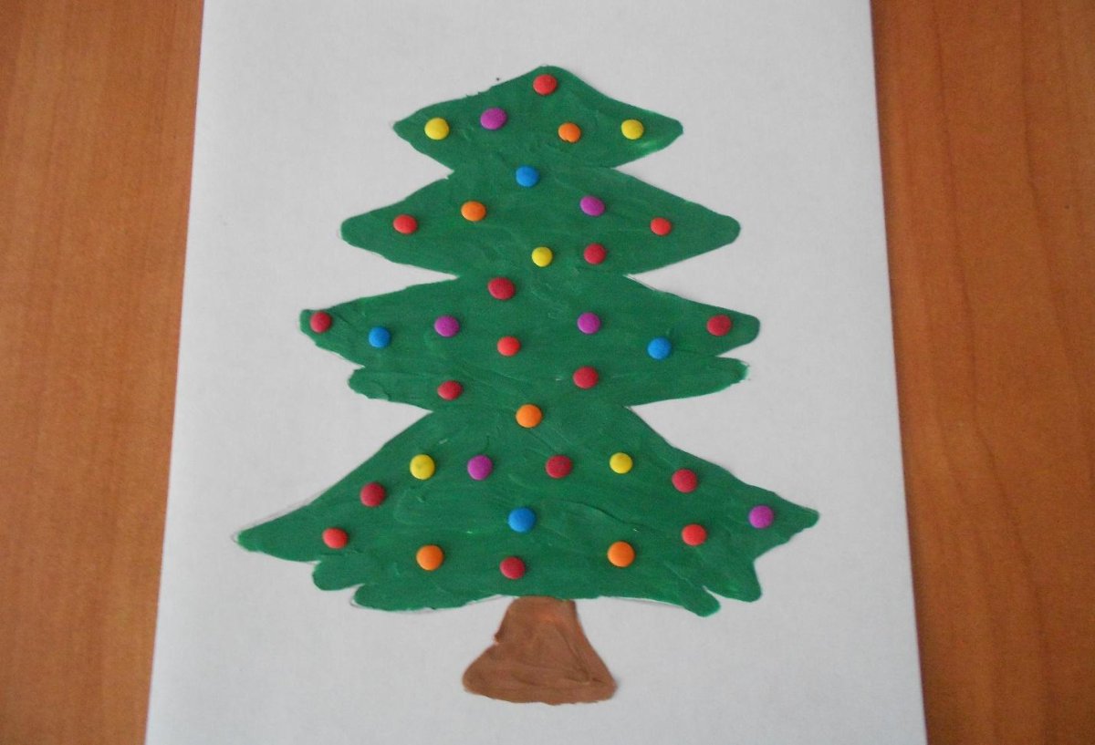 Лепка елочка средняя группа