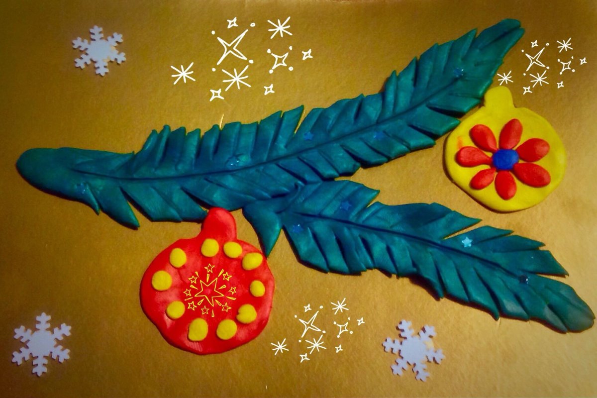 Новогодние поделки из пластилина