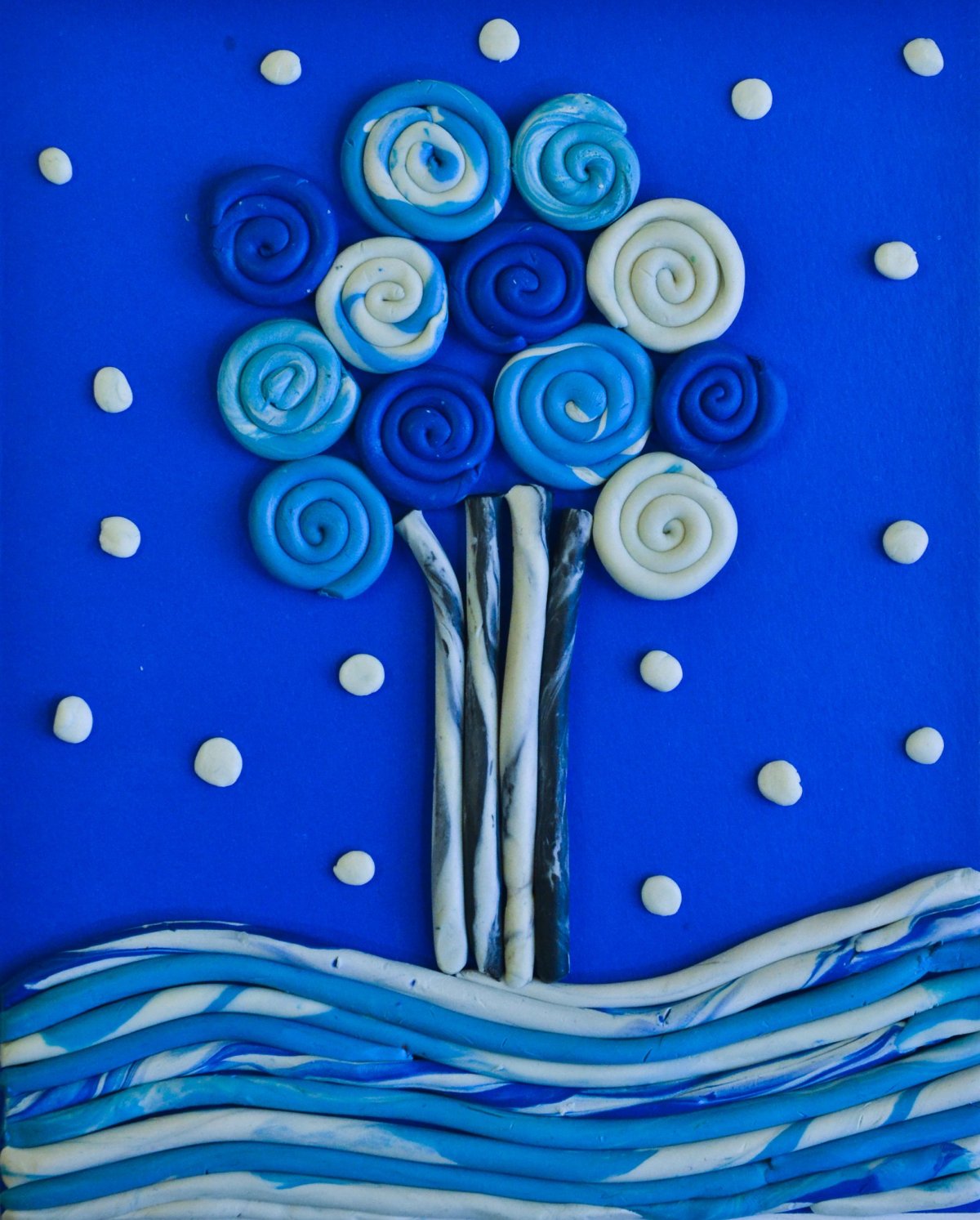 Дерево из пластилина симнтй