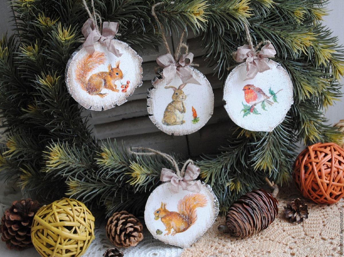 Елочные украшения
