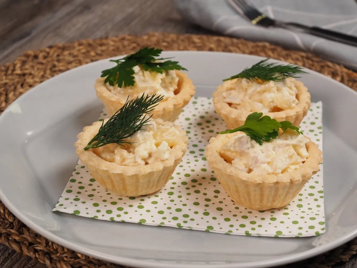 Тарталетки с ананасом