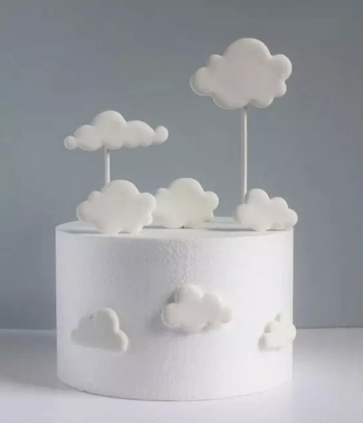 Облака из мастики