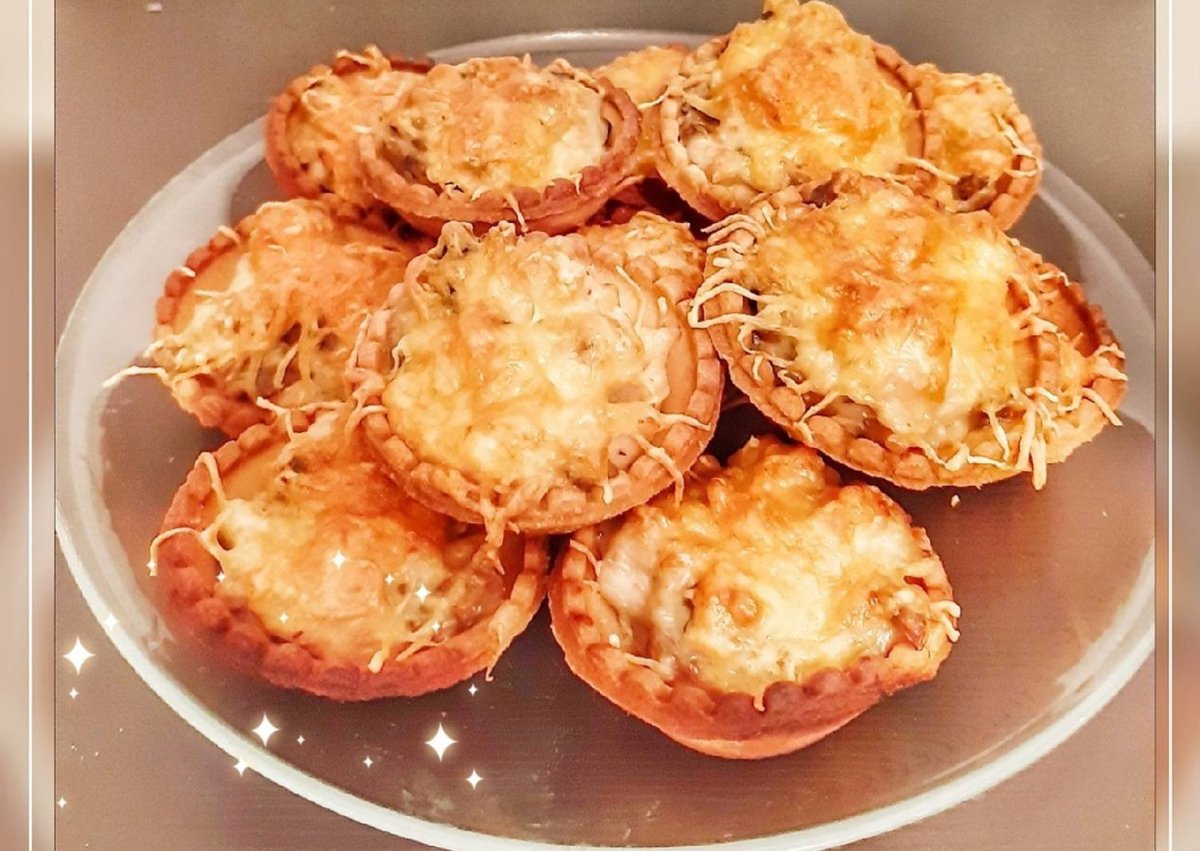 Жульен в тарталетках с грибами