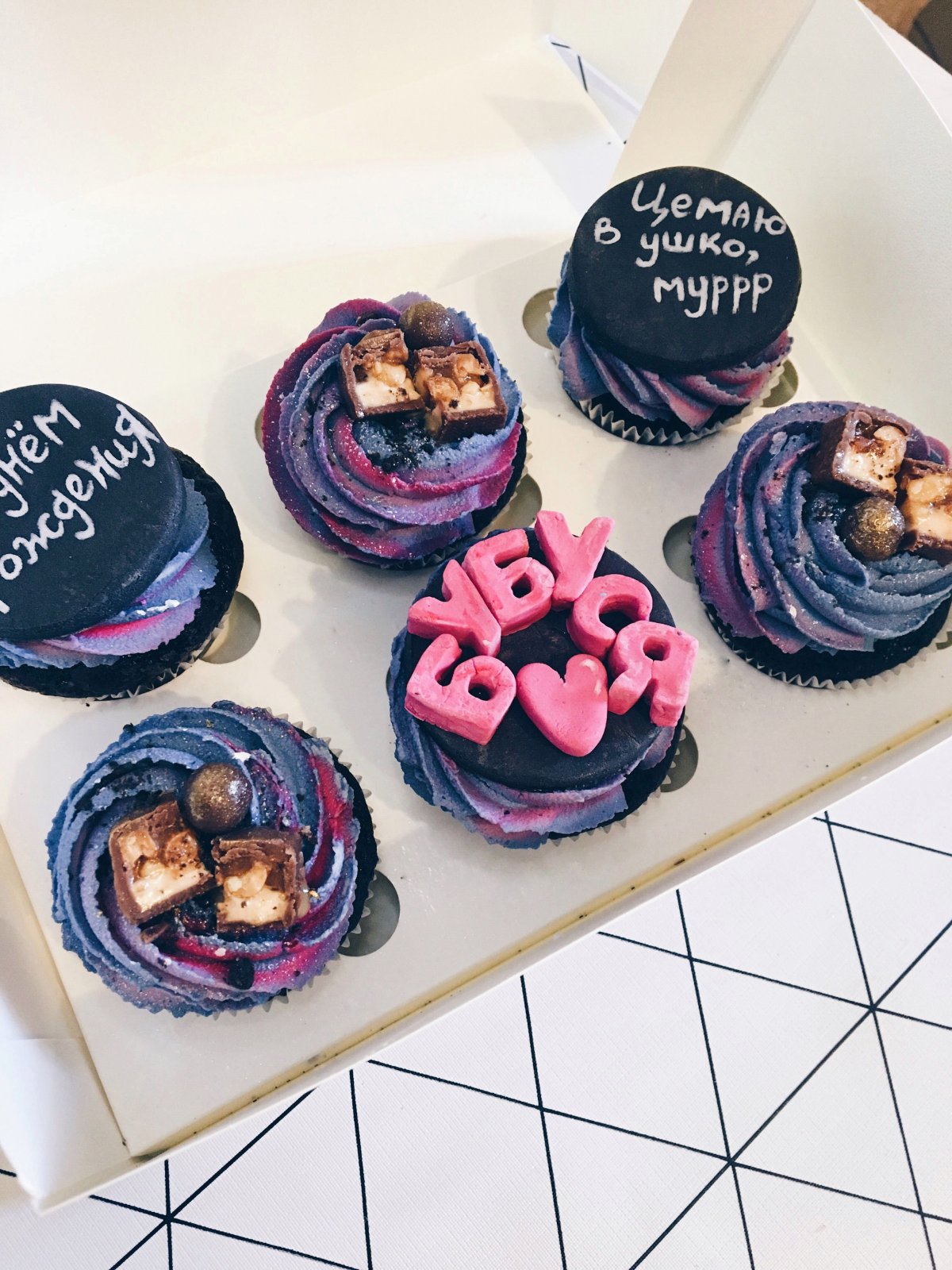 Капкейки маме на день рождения