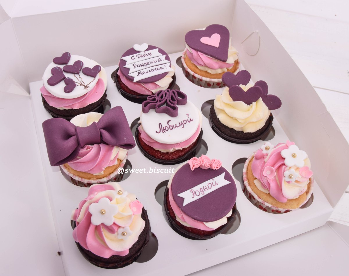 Пирожные на день рождения подруге