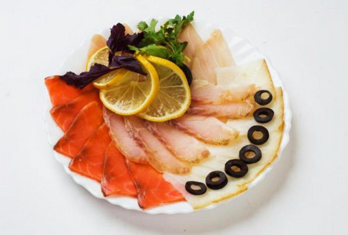 Рыбное ассорти палтус семга