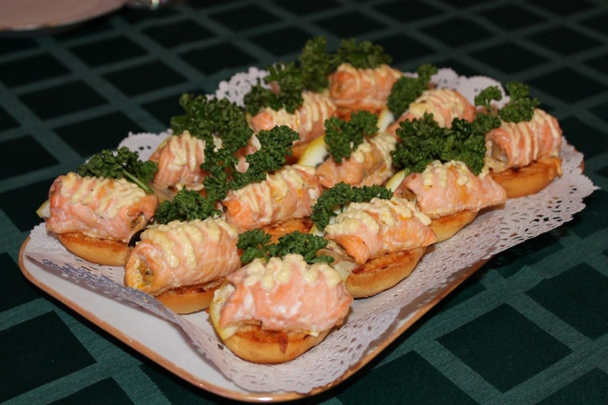 Интересные бутерброды на праздничный стол