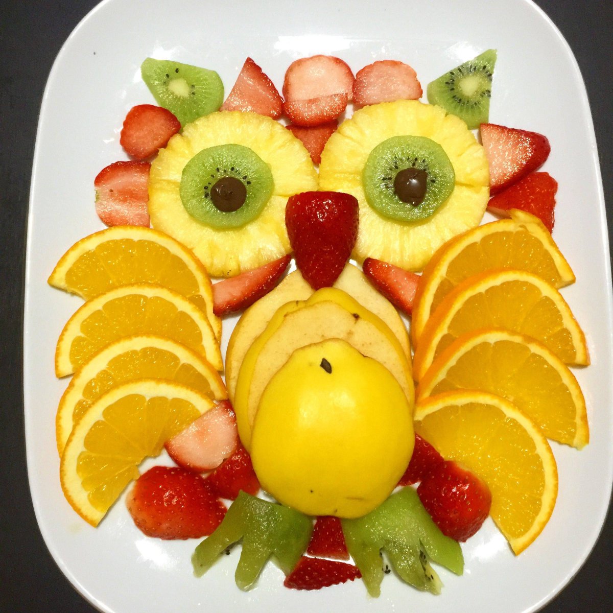 Фруктовый стол на детский праздник