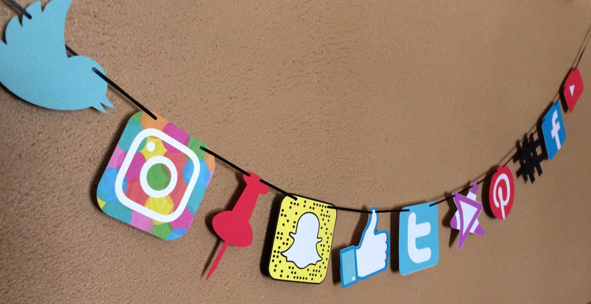 Новогодняя растяжка с новым годом