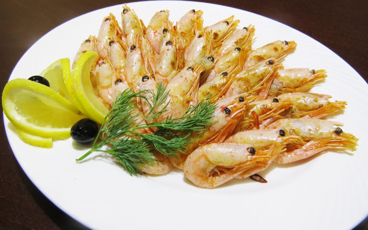 Подача креветок