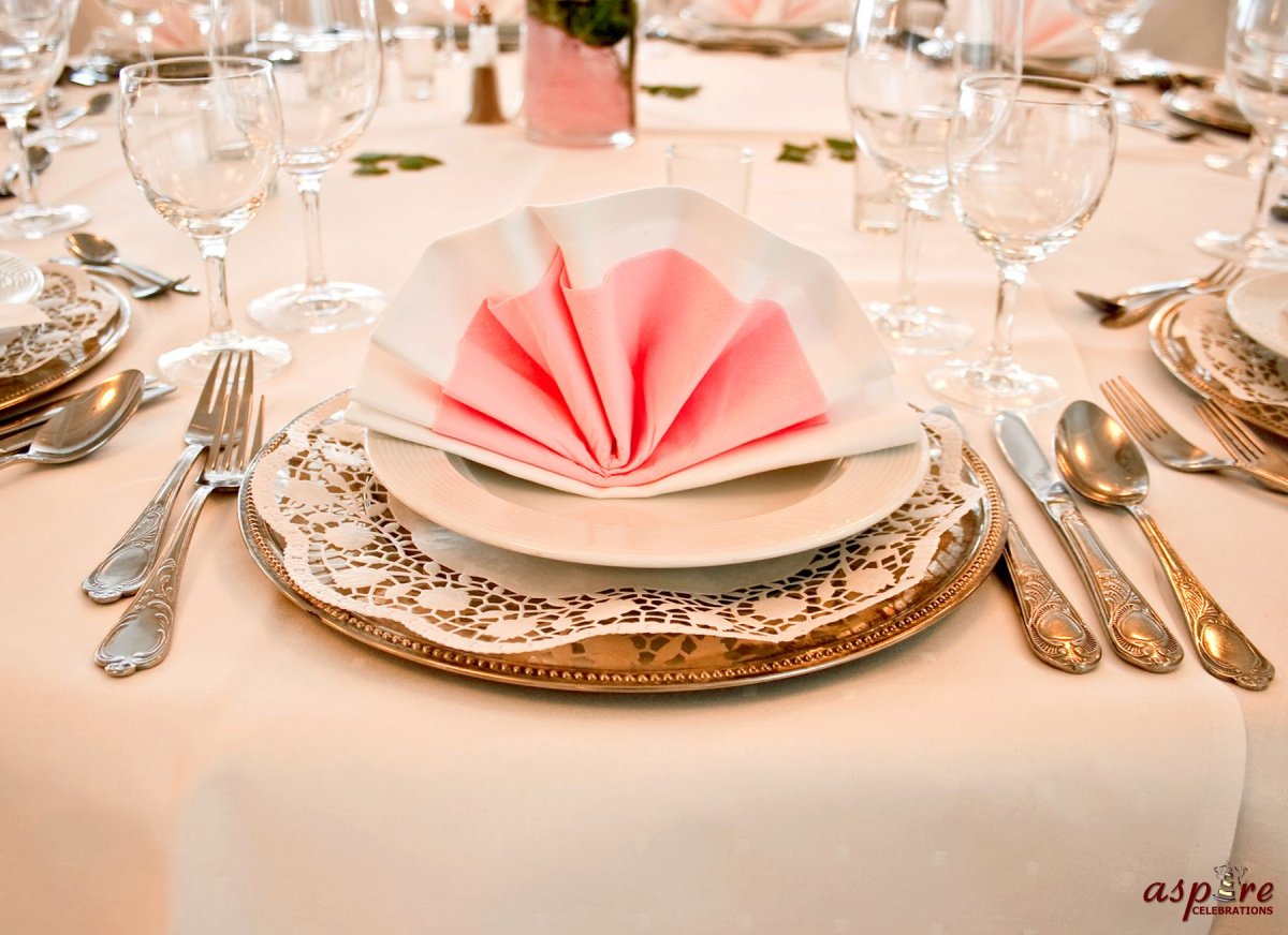 Салфетки для сервировки стола