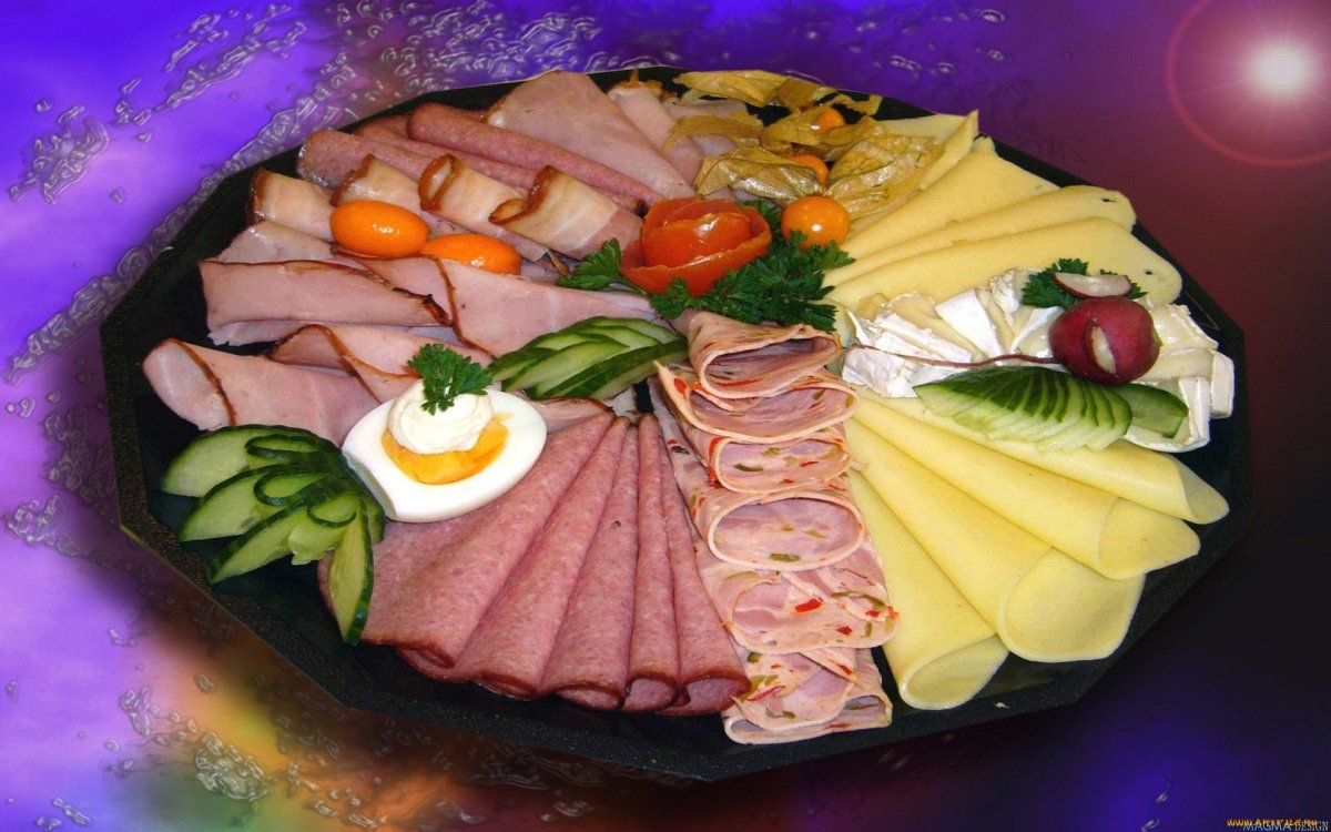 Закуска на чипсах