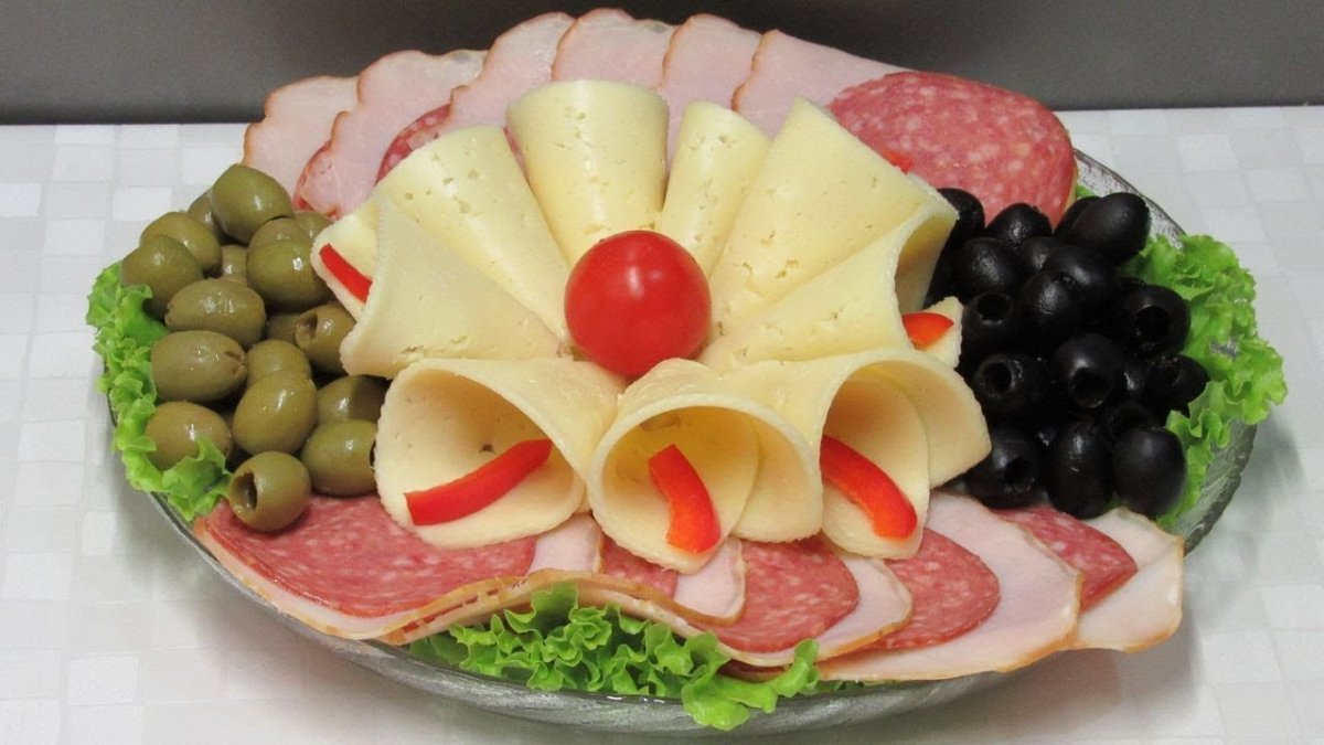 Оригинальные бутерброды на праздничный