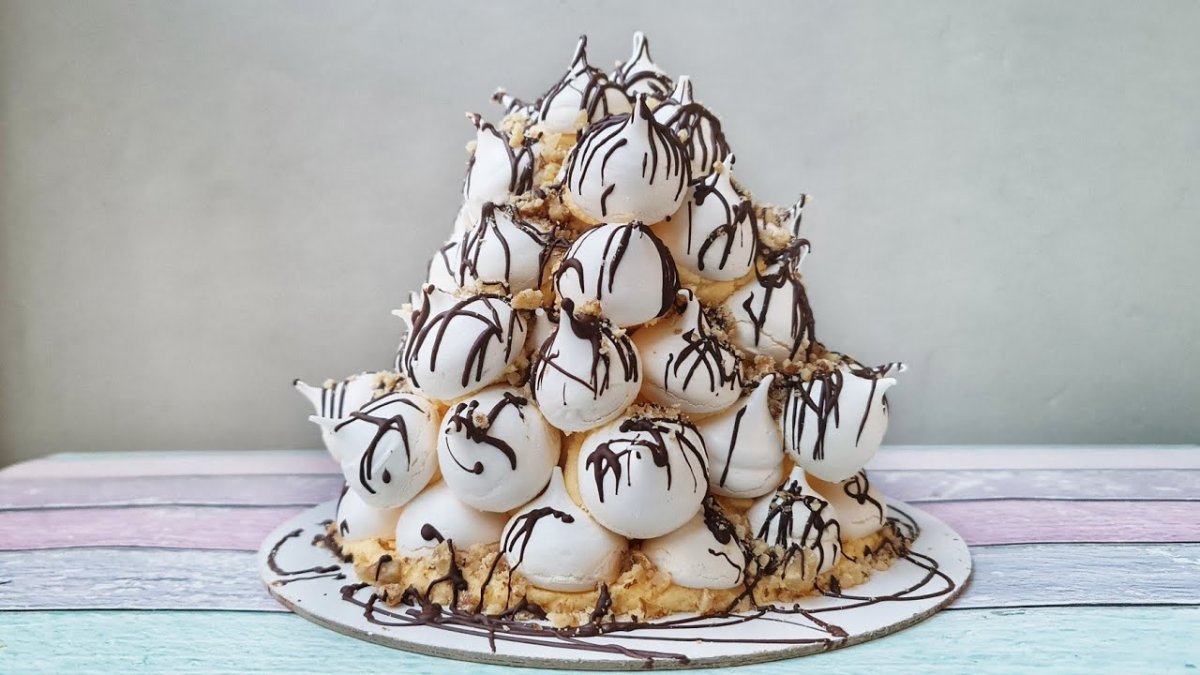 Графские развалины с бисквитом