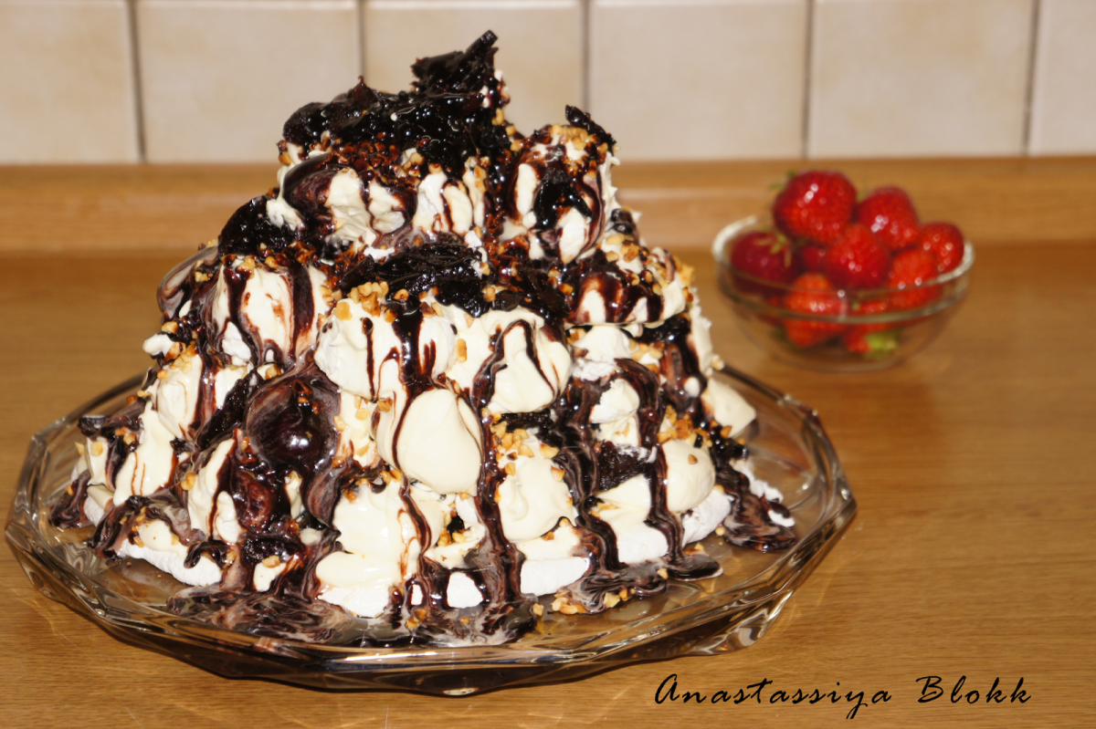 Торт Графские развалины с черносливом