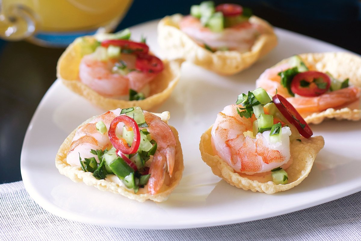 Фингер фуд с креветками