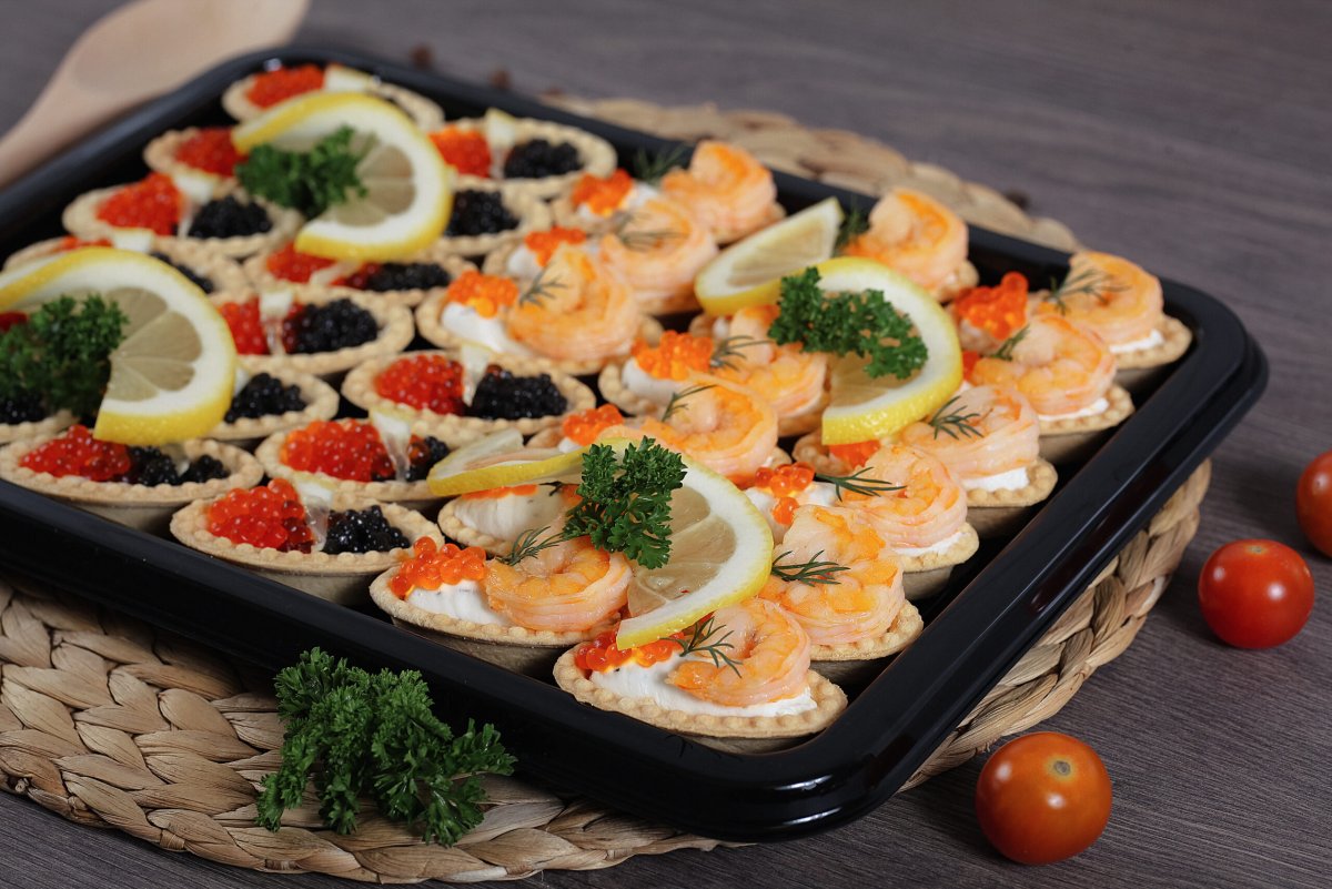 Тарталетки с красной икрой