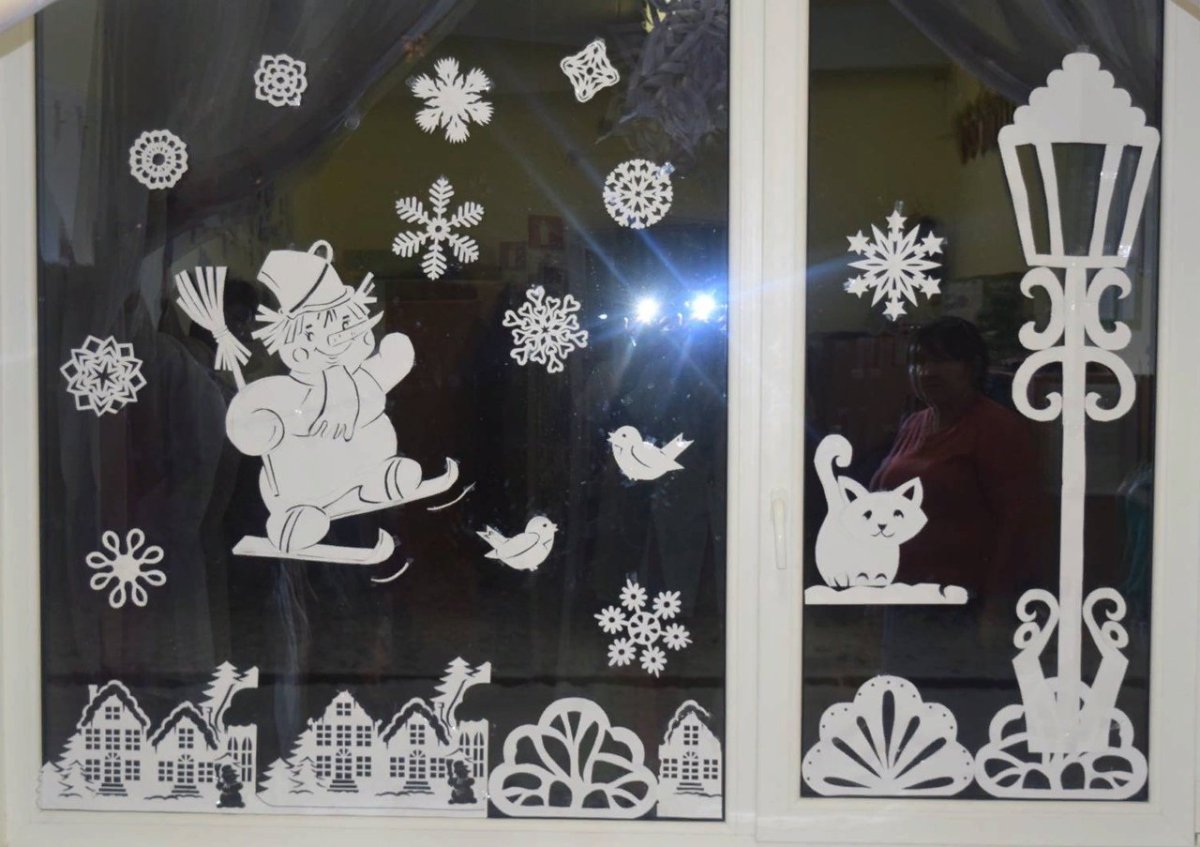 Украшение класса в новогоднем стиле