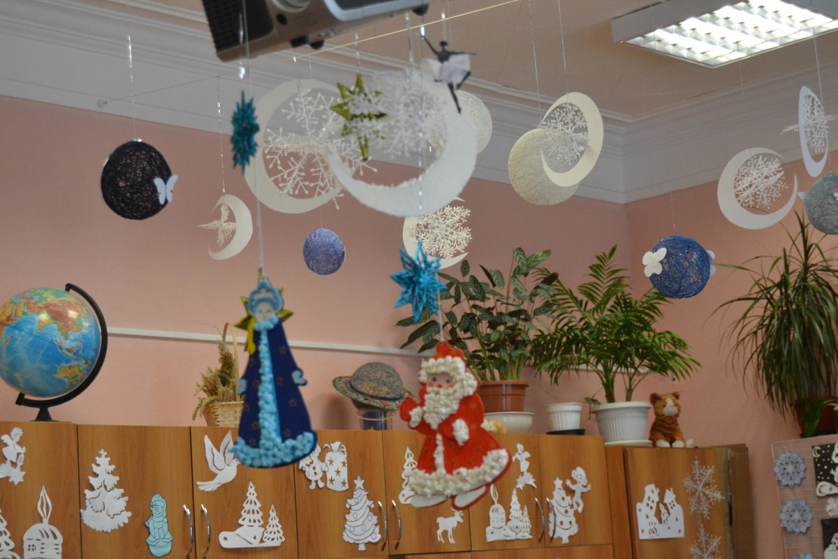 Украсить класс к новому году