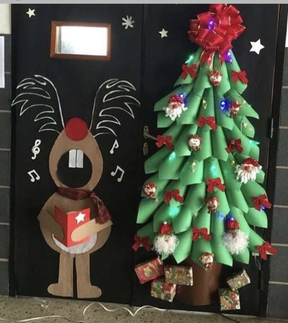 Украшение залов к новому году