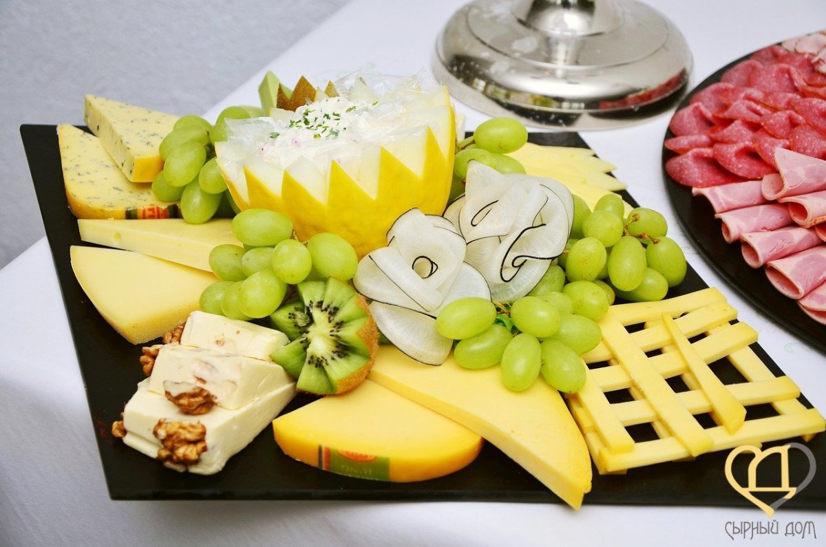 Украшение сырной тарелки