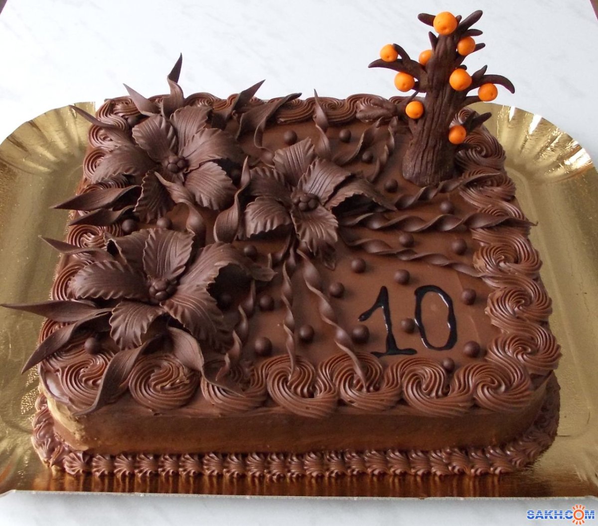 Прямоугольные торты украшенные шоколадом