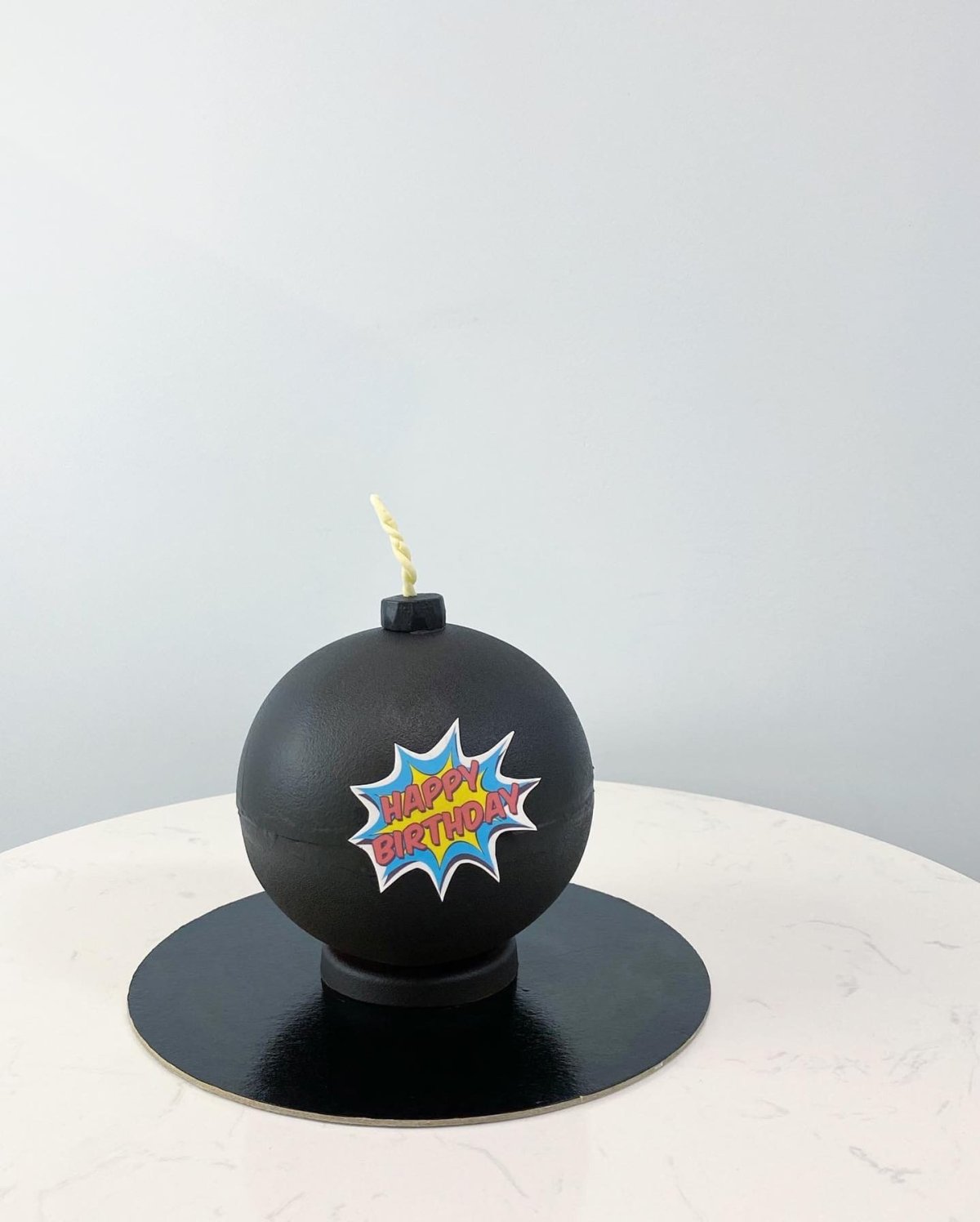 Торт в виде бомбочки