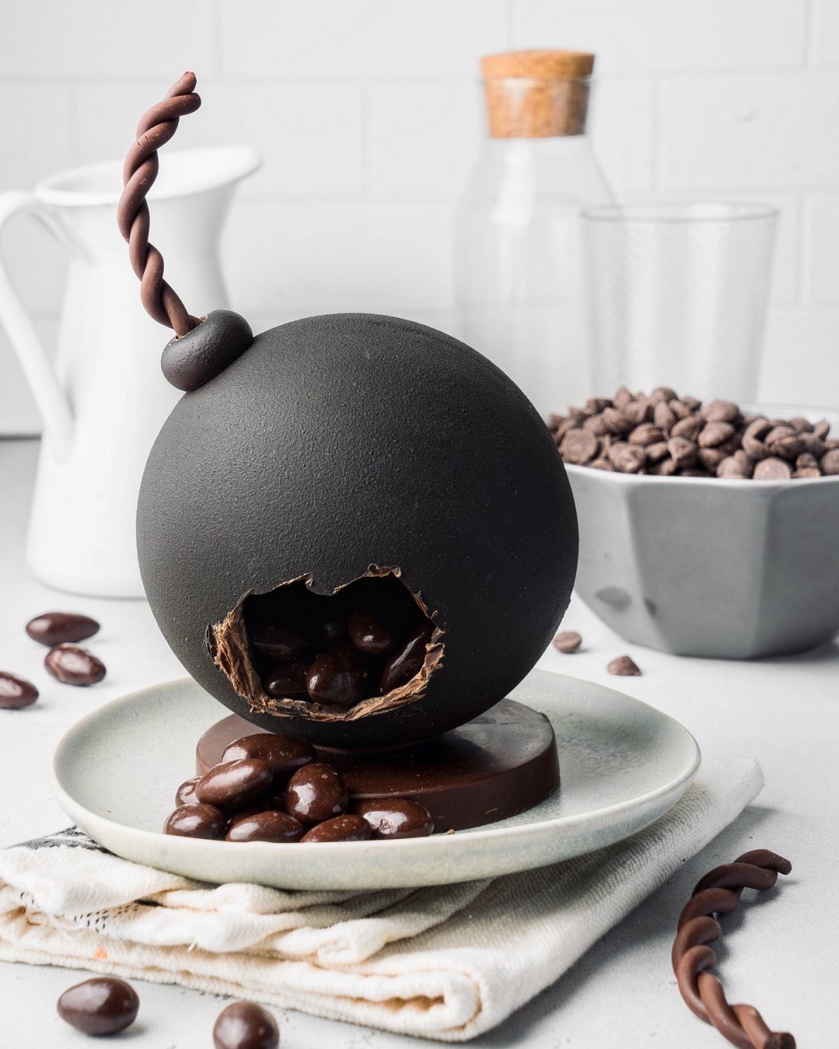 Карамельная бомбочка торт