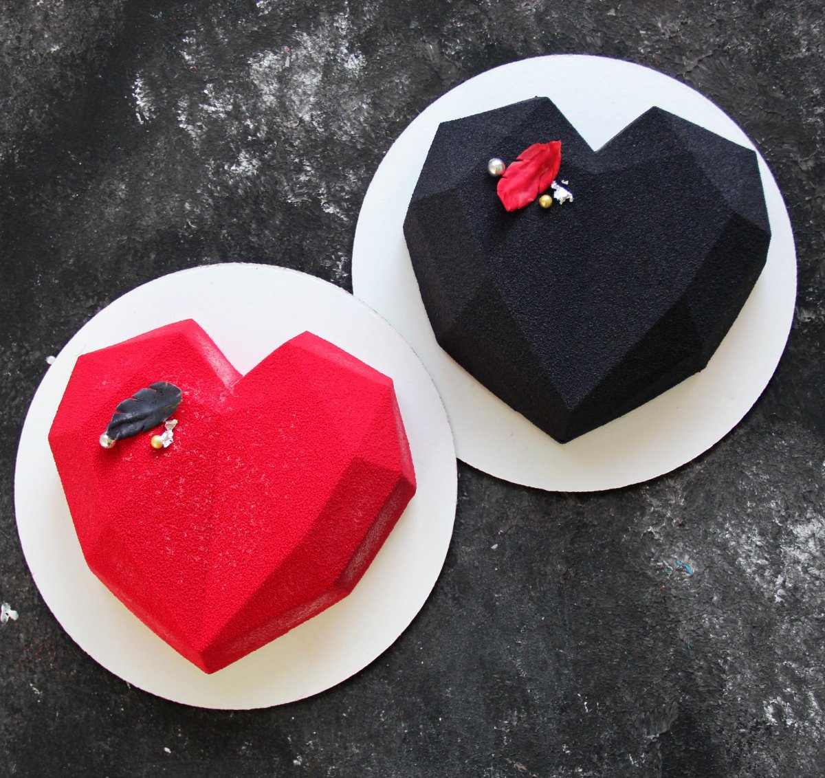 Торт черный велюр